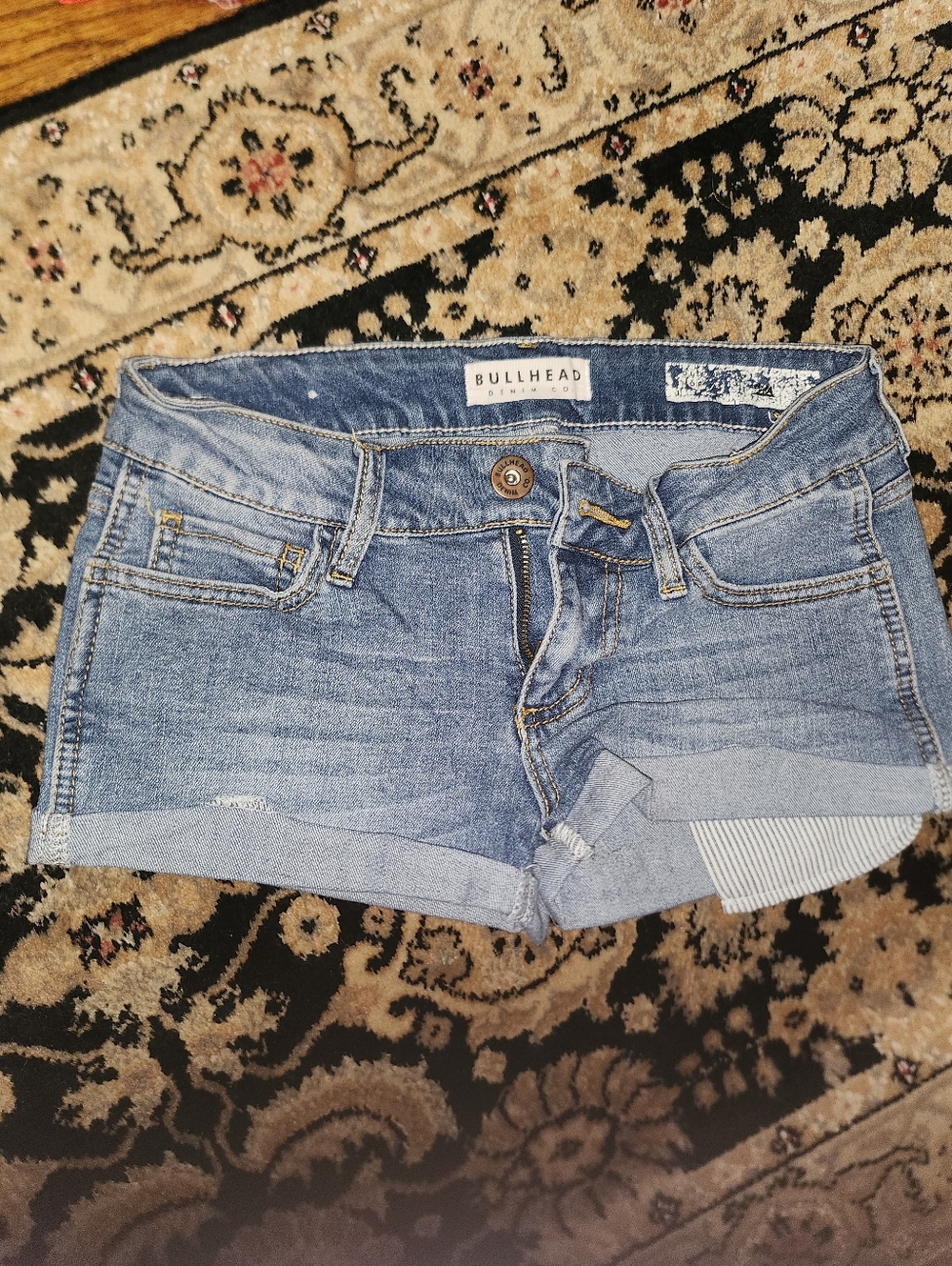Bullhead Women's Light Blue Rolled Cuff Denim Shorts
